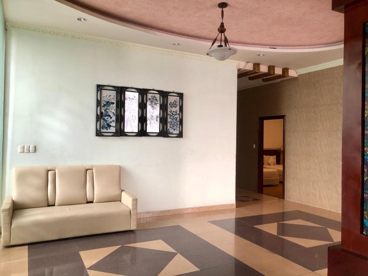Thang Loi Hotel Thu Dau Mot Exterior photo