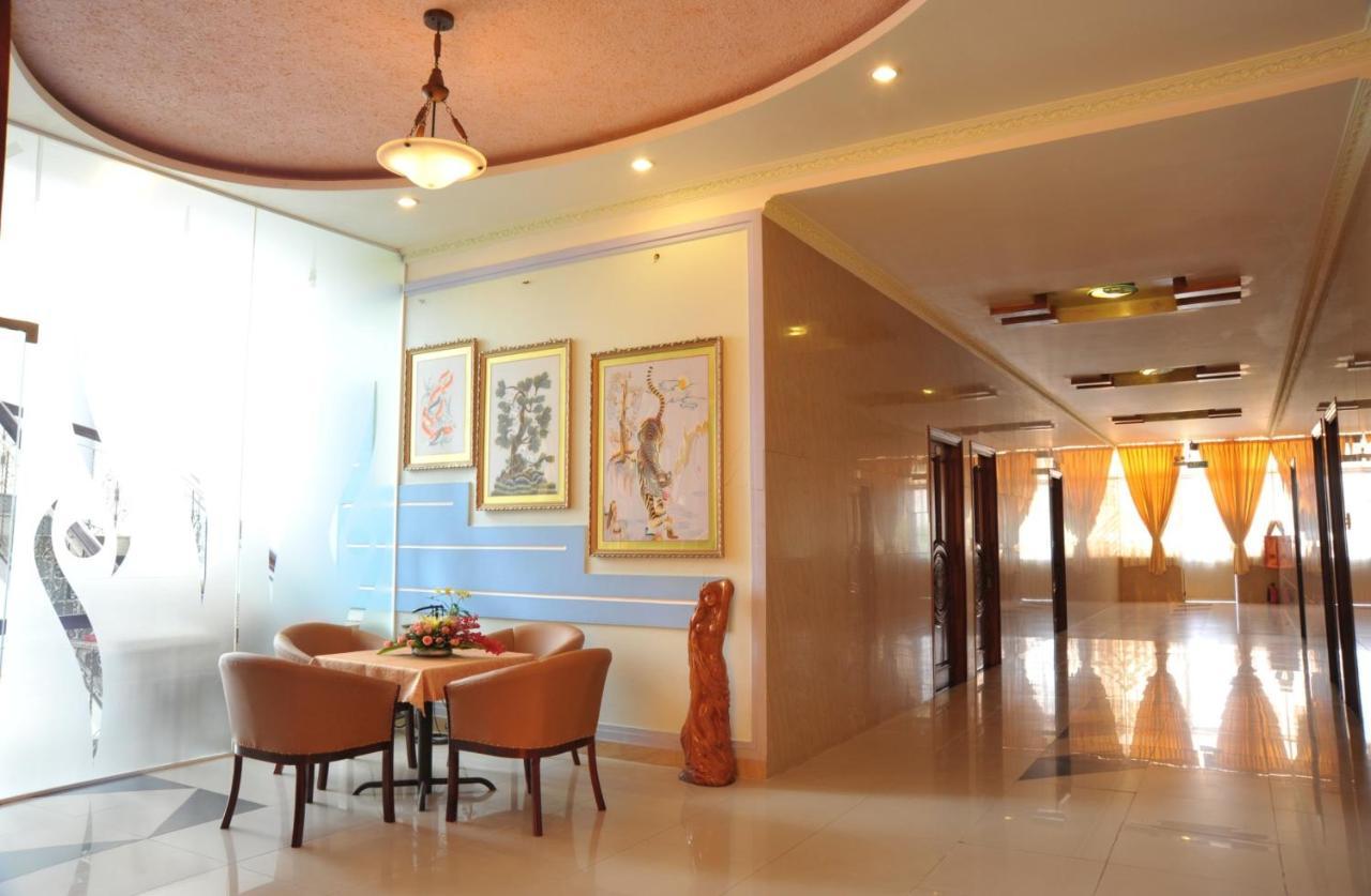 Thang Loi Hotel Thu Dau Mot Exterior photo